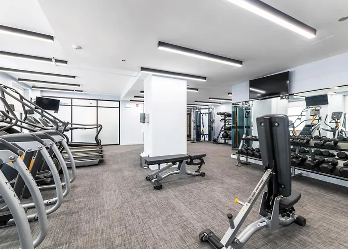 Apartment Loop 1br W Lounge Gym Roof Nr L Chi-693 Chicago